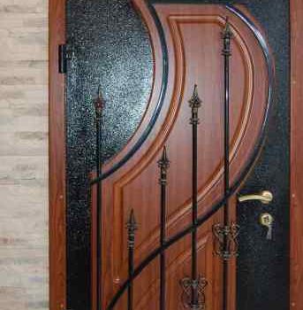 what kind of paint to use for exterior metal door