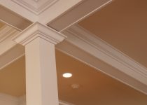 What Kind of Paint to Use on Crown Molding